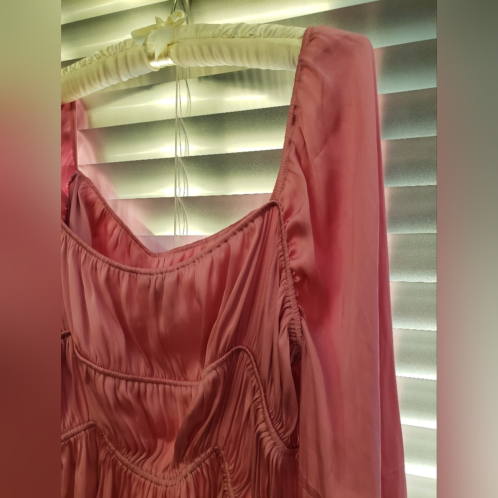Rose Rouche Blouse - Picture 5 of 13